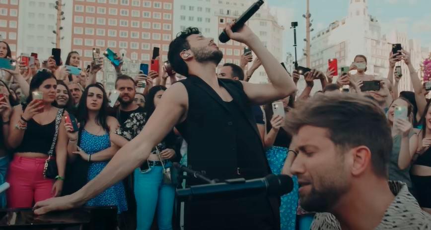 Sebastián Yatra estrena su nueva balada "Contigo" junto a Pablo Alborán